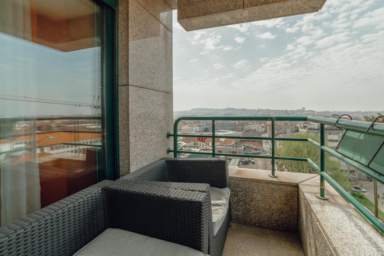 Apartamento Downtown Grand Tower View By Vacationy OOporto Exterior foto