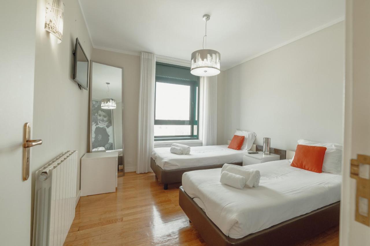 Apartamento Downtown Grand Tower View By Vacationy OOporto Exterior foto