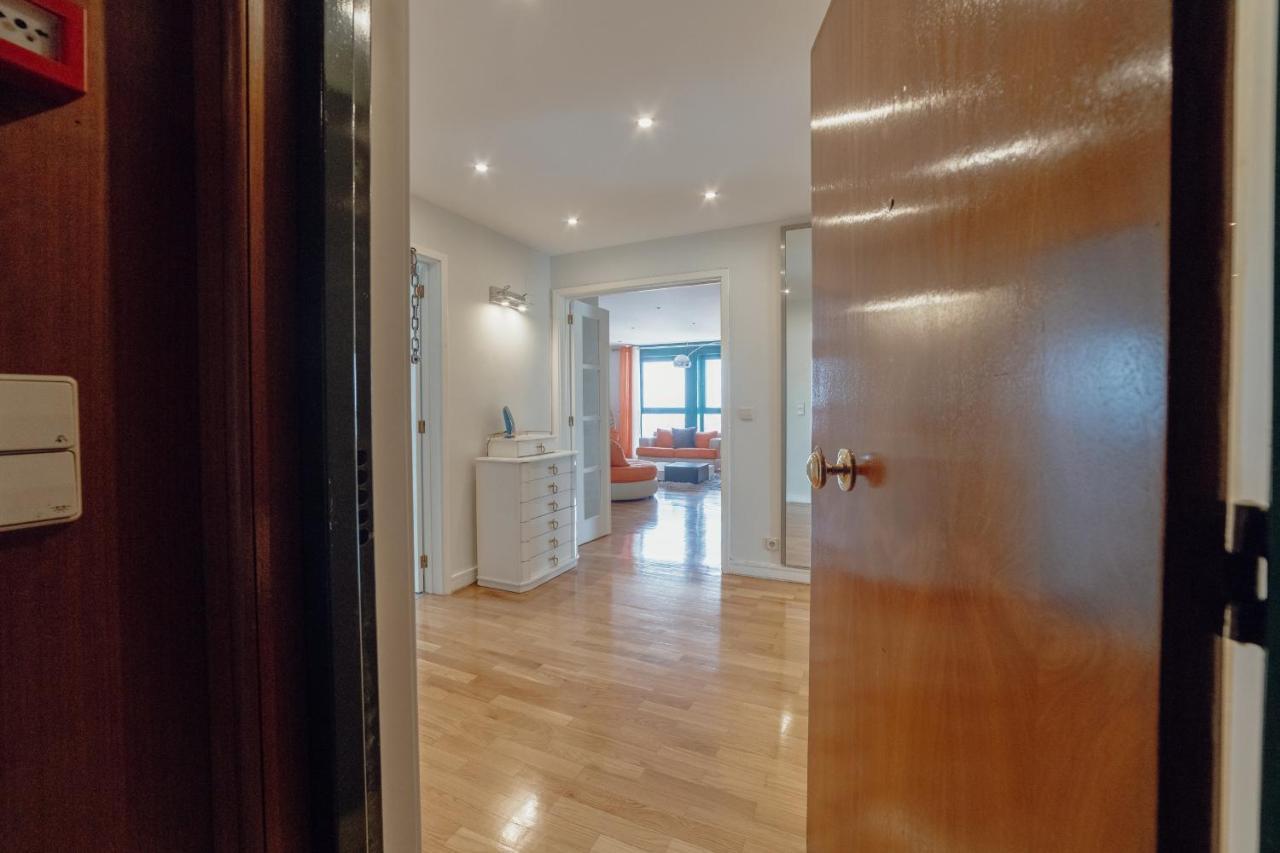 Apartamento Downtown Grand Tower View By Vacationy OOporto Exterior foto